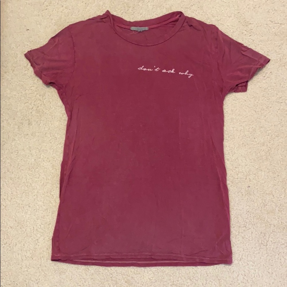Maroon American Eagle shirt